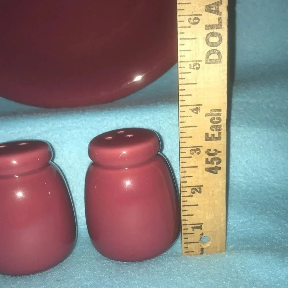 MERVYNS vintage cranberry colored platter and matching salt and pepper shakers
